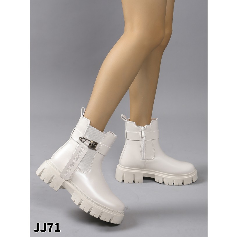 JJ71
