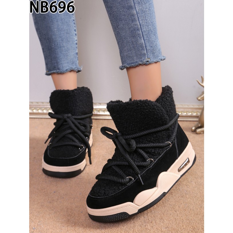 NB696