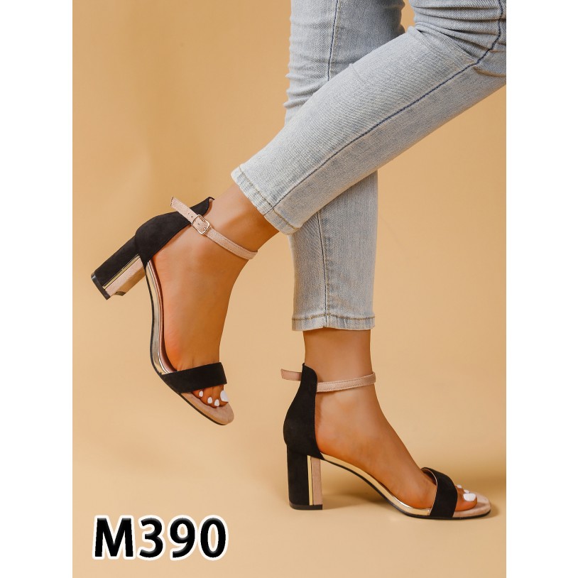 M390