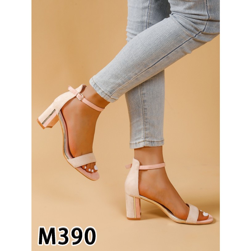 M390