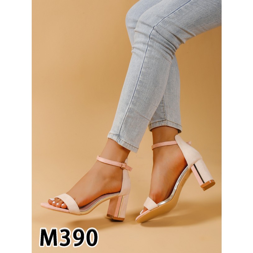 M390