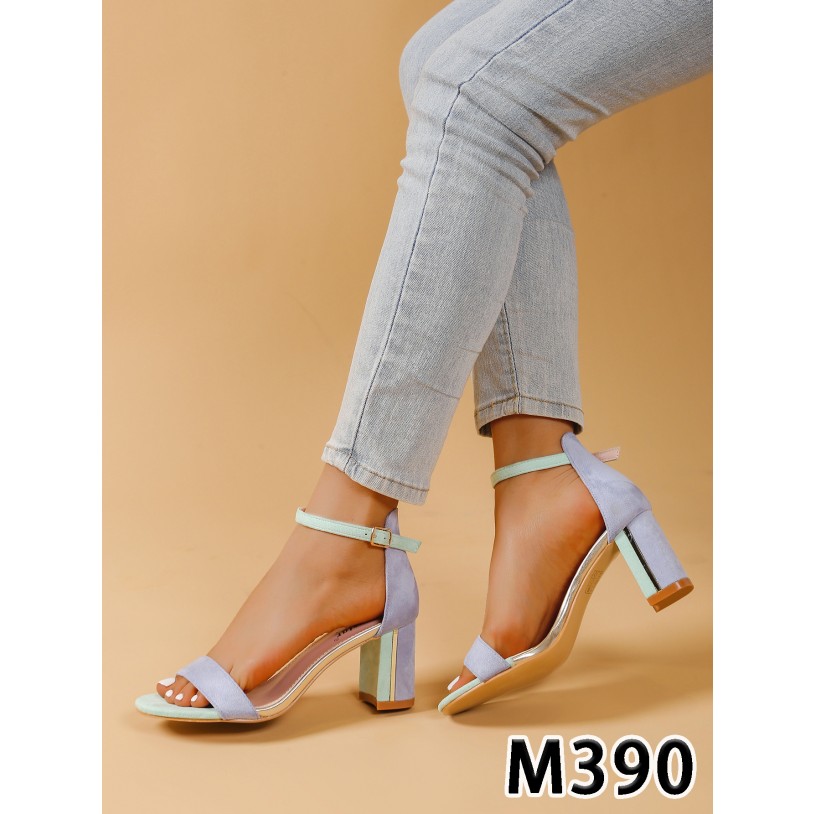 M390