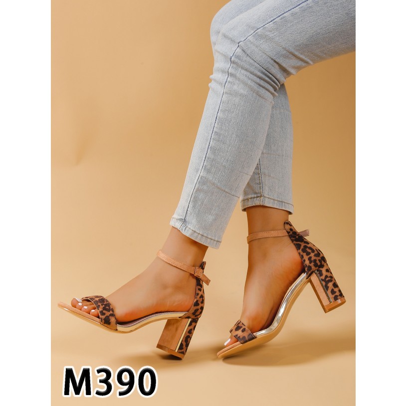 M390