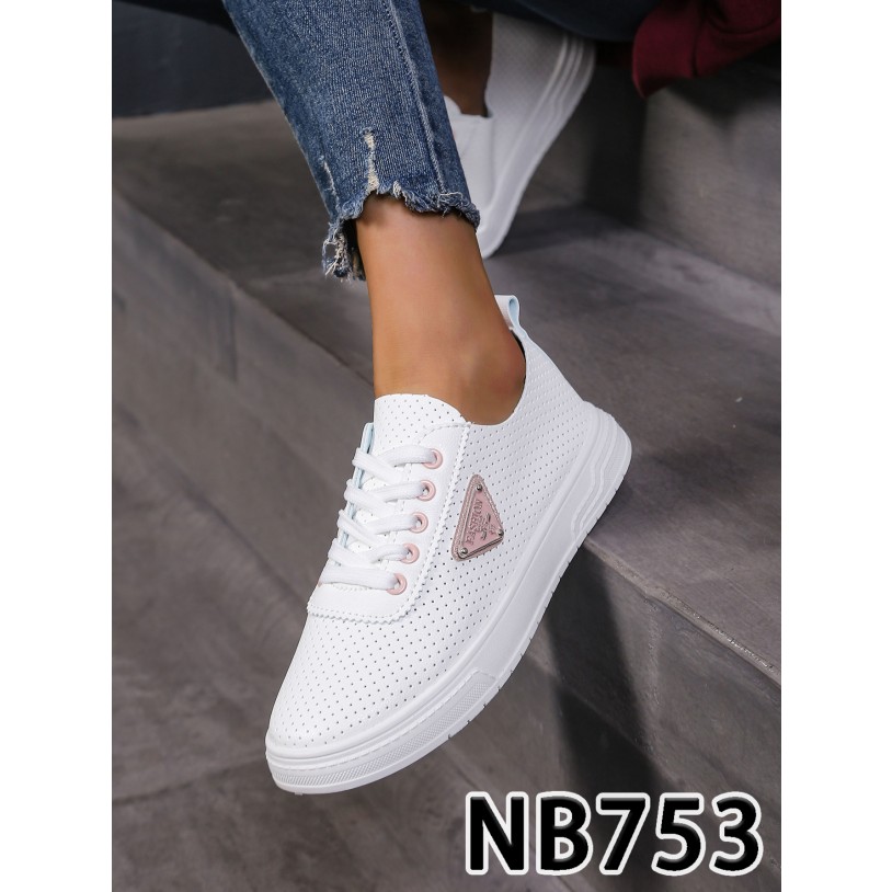 NB753