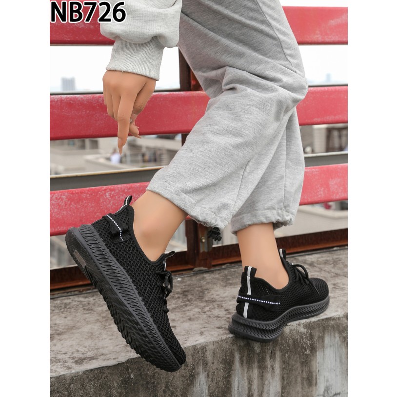 NB726