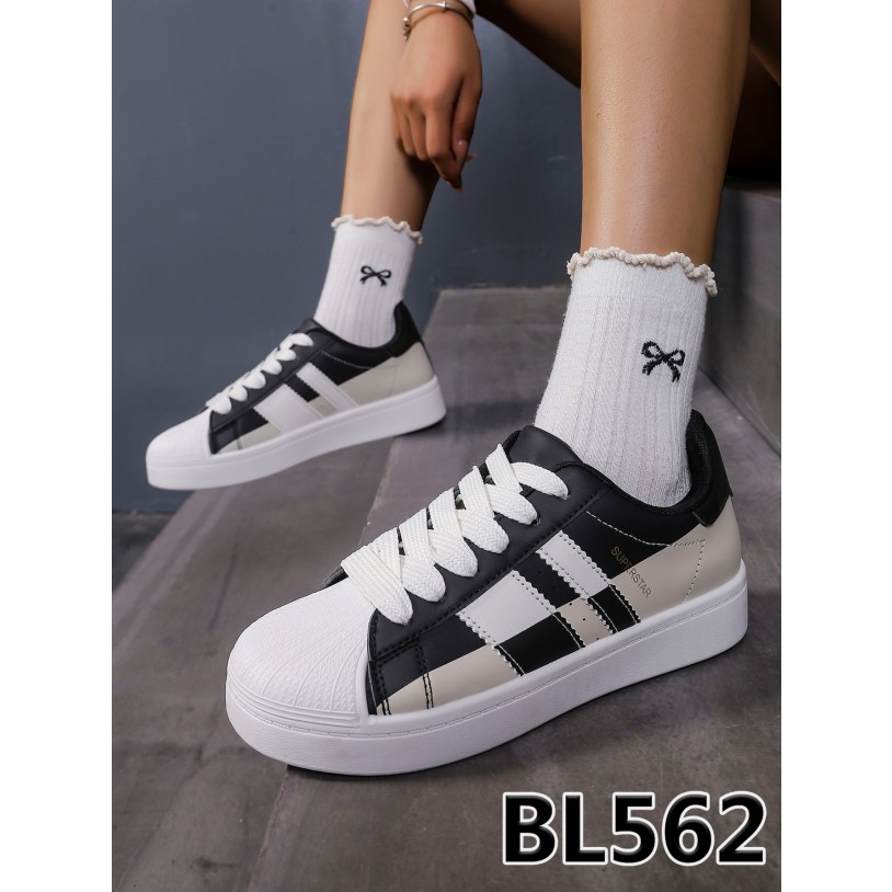 BL562