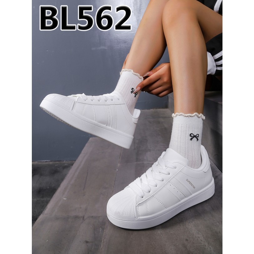 BL562