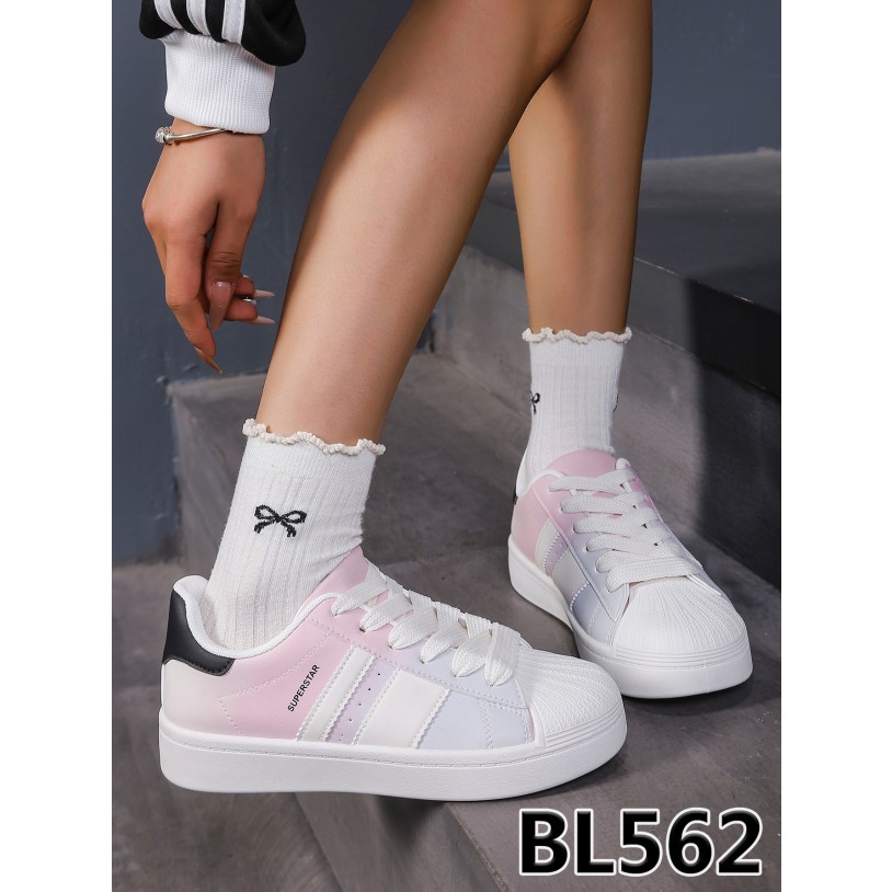 BL562