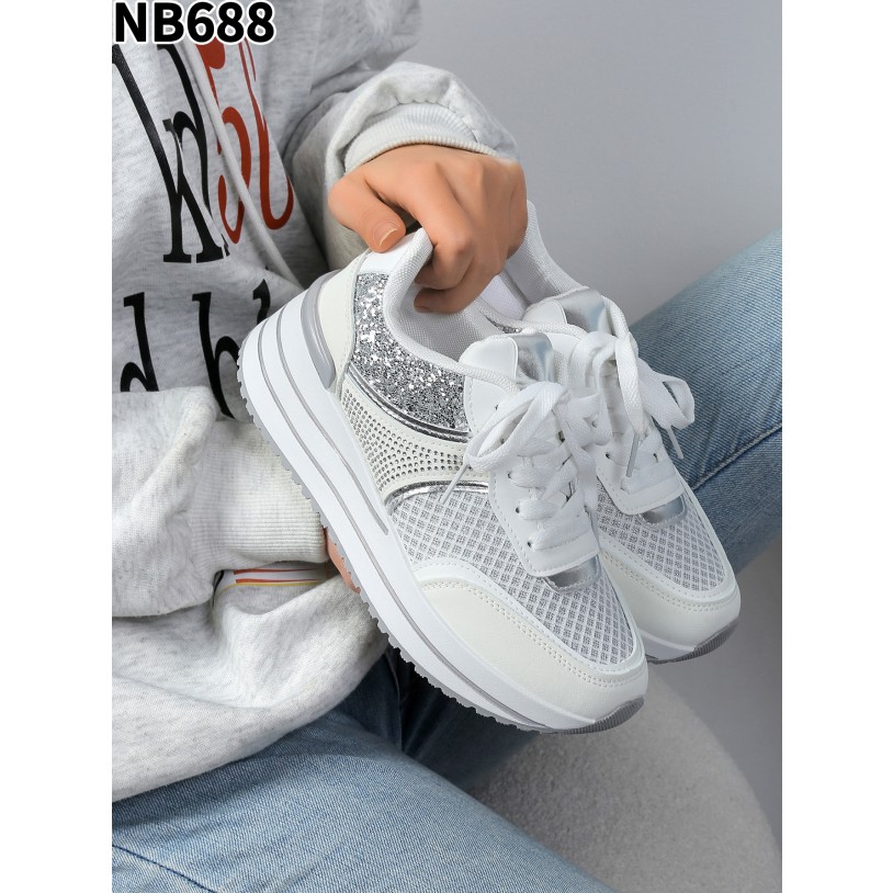 NB688