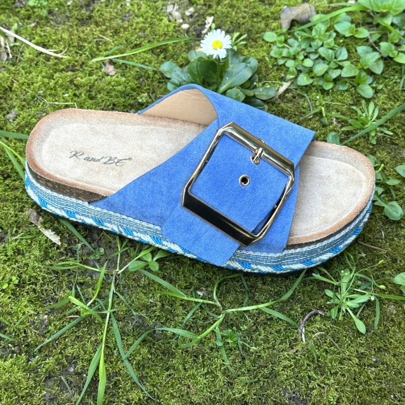 BK569