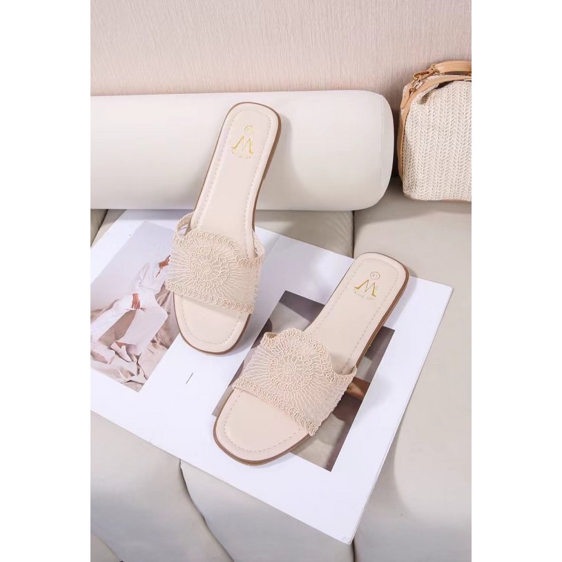 DM-7G23 Grande pointure