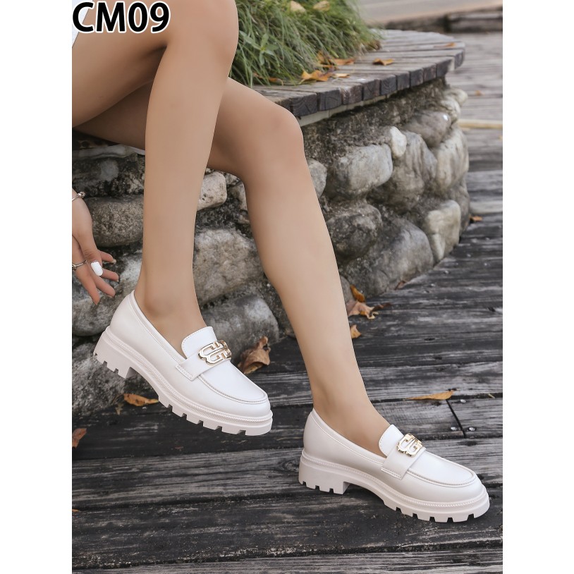CM09