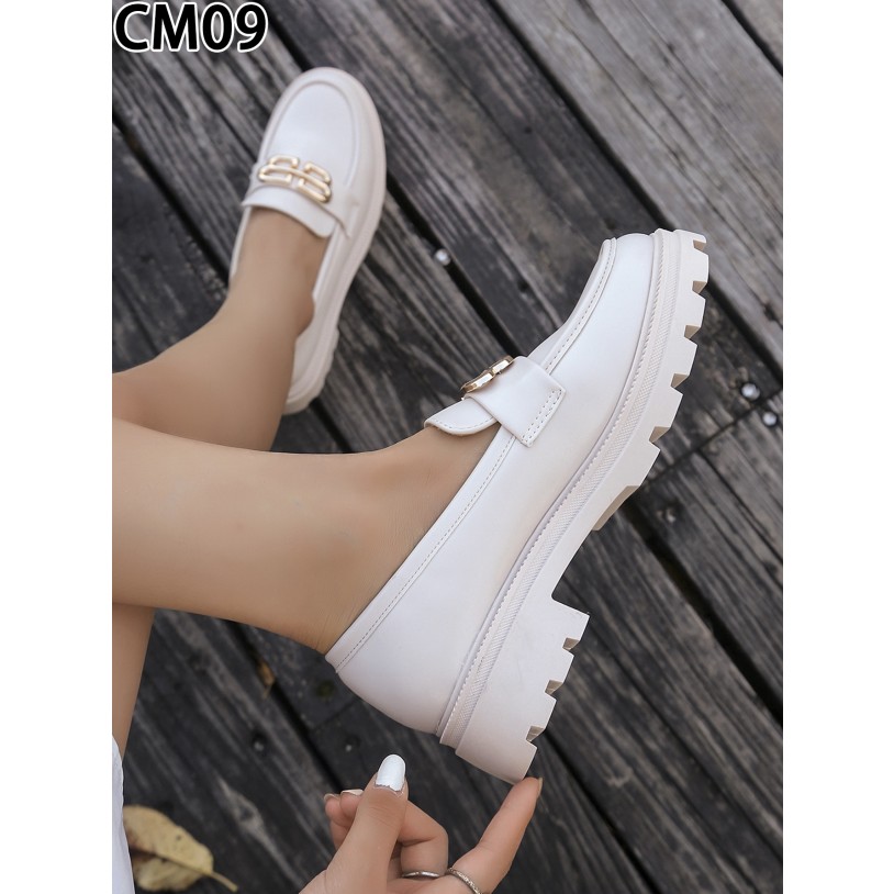 CM09