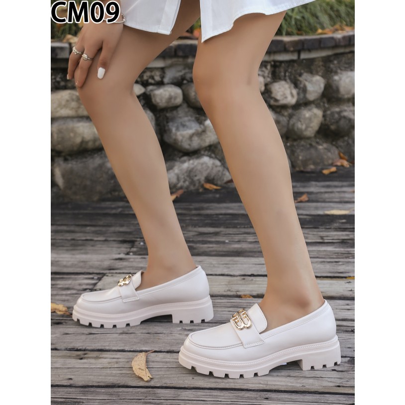 CM09