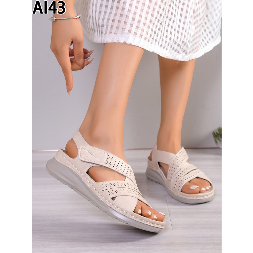AI43