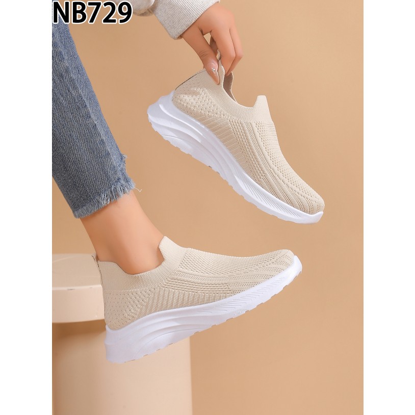NB729