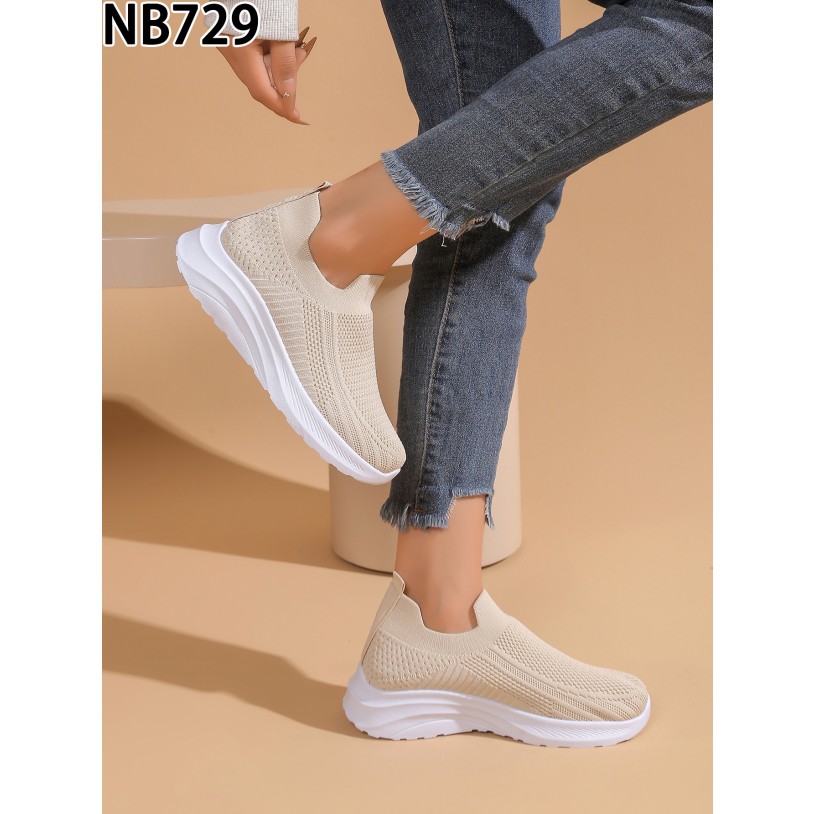NB729