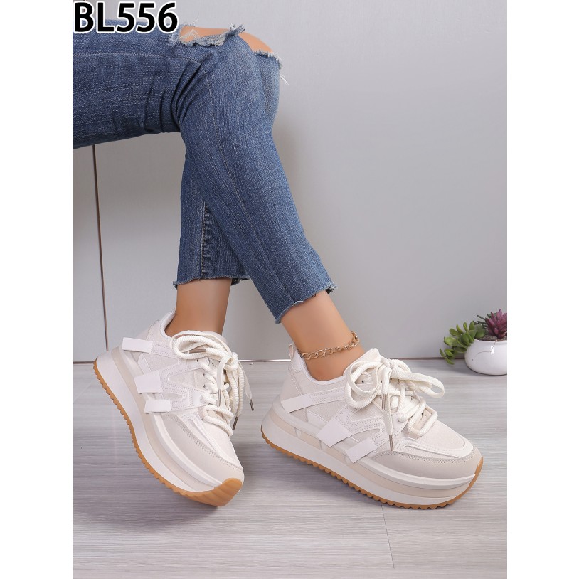 BL556