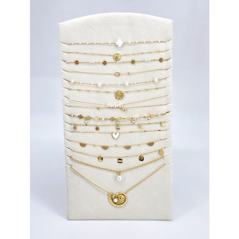 LOT15COLL590-L1