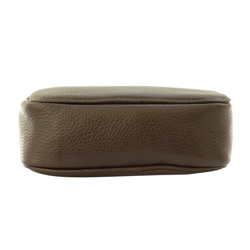 Italian Women's Shoulder Bags in Grained Cowhide SHG209