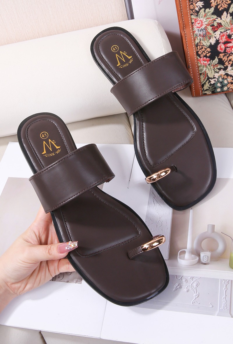 DM-7G09 Grande pointure