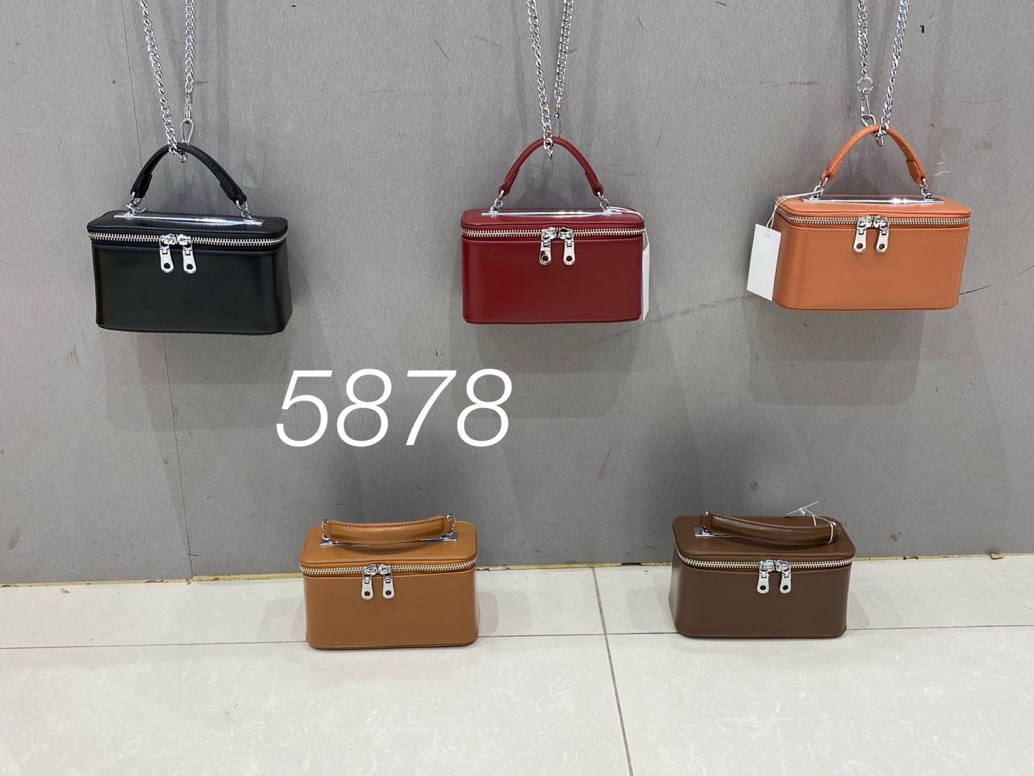 24P-5878(B4