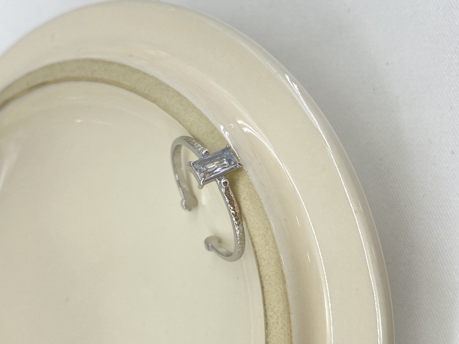 BAGUE28-22