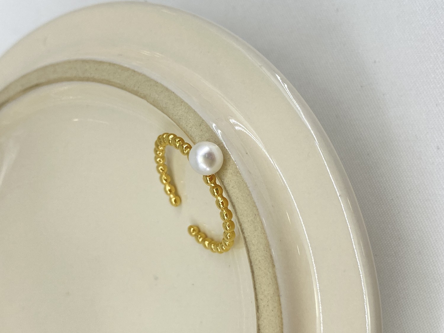 BAGUE28-23