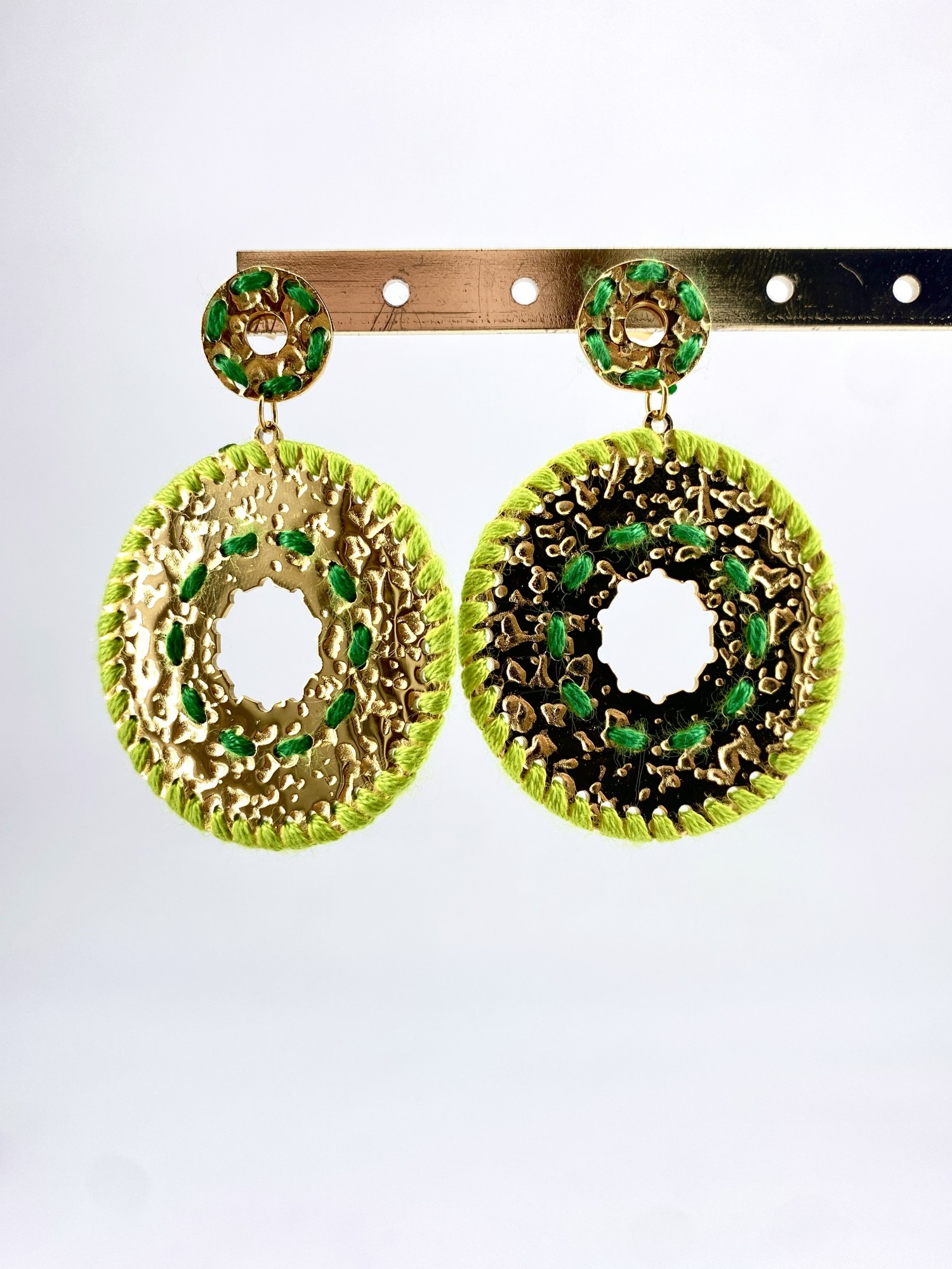 BOUCLES49-19