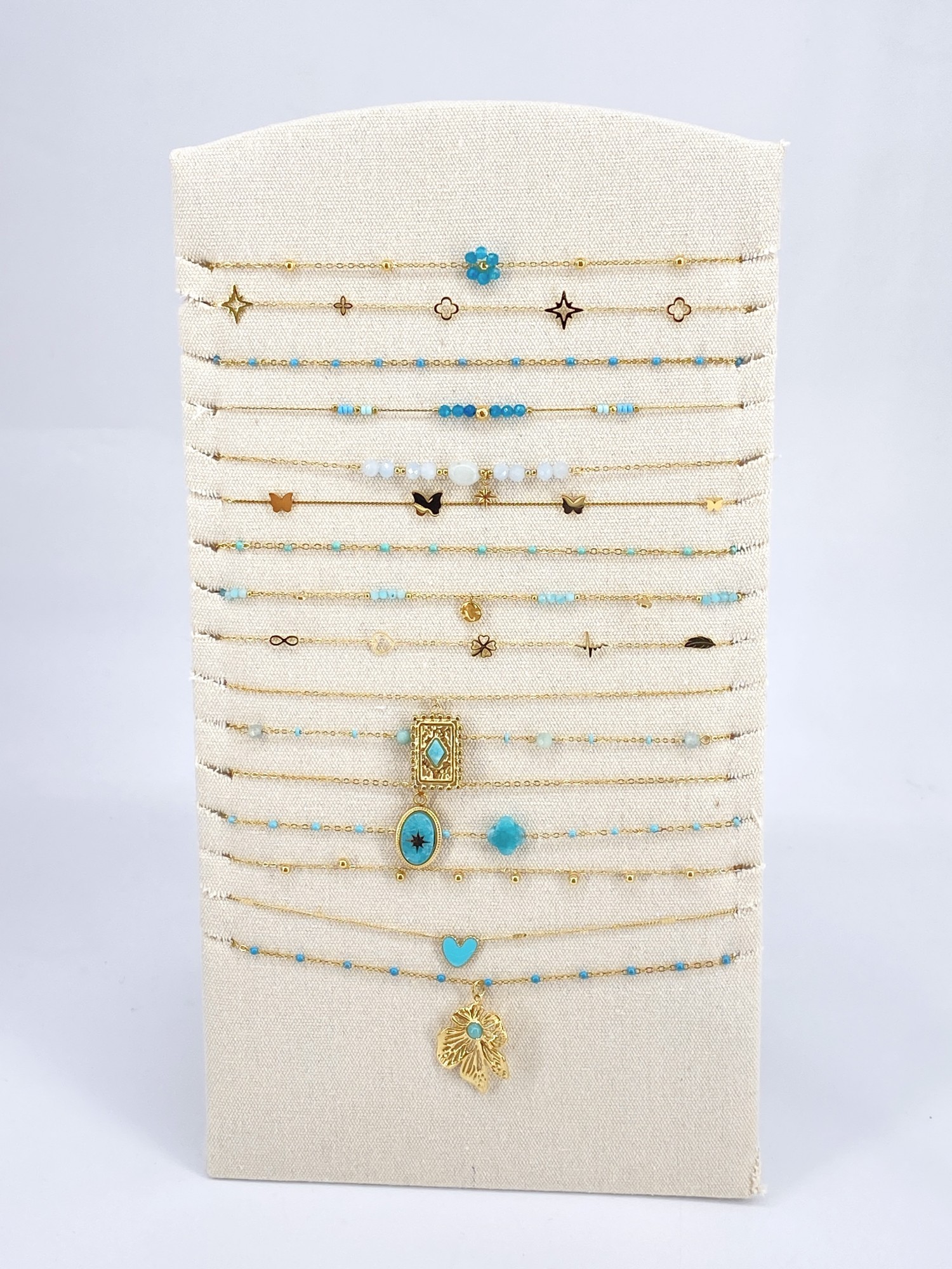 LOT16COLL590-L4