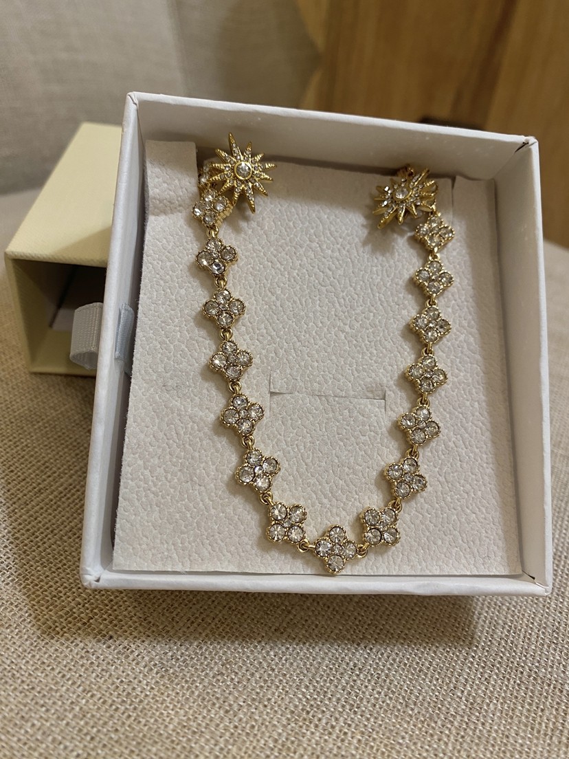 LOT212-4