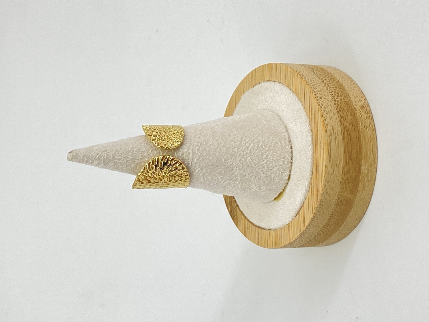 LOTBA65-10