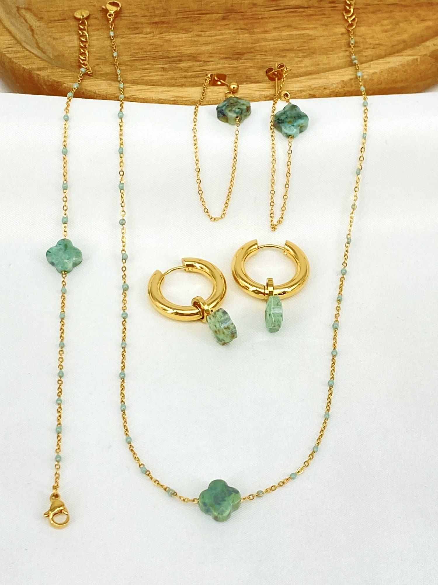 PARURE162-1
