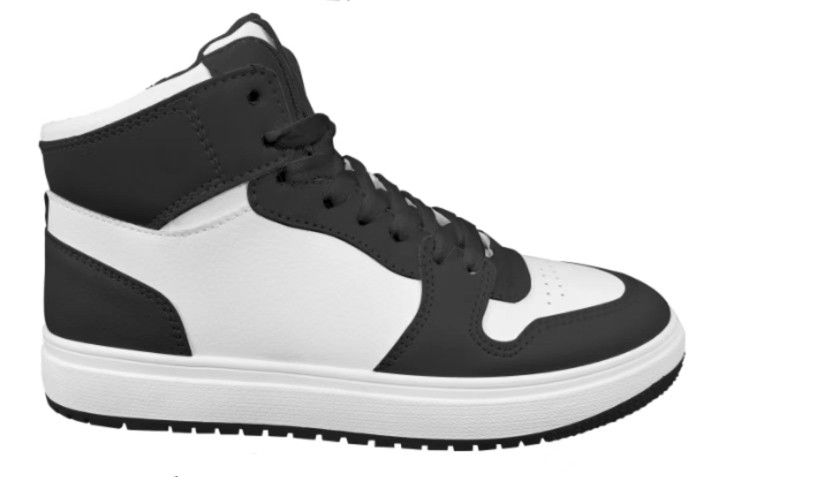 Y3