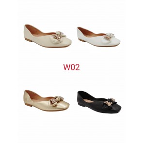 W02